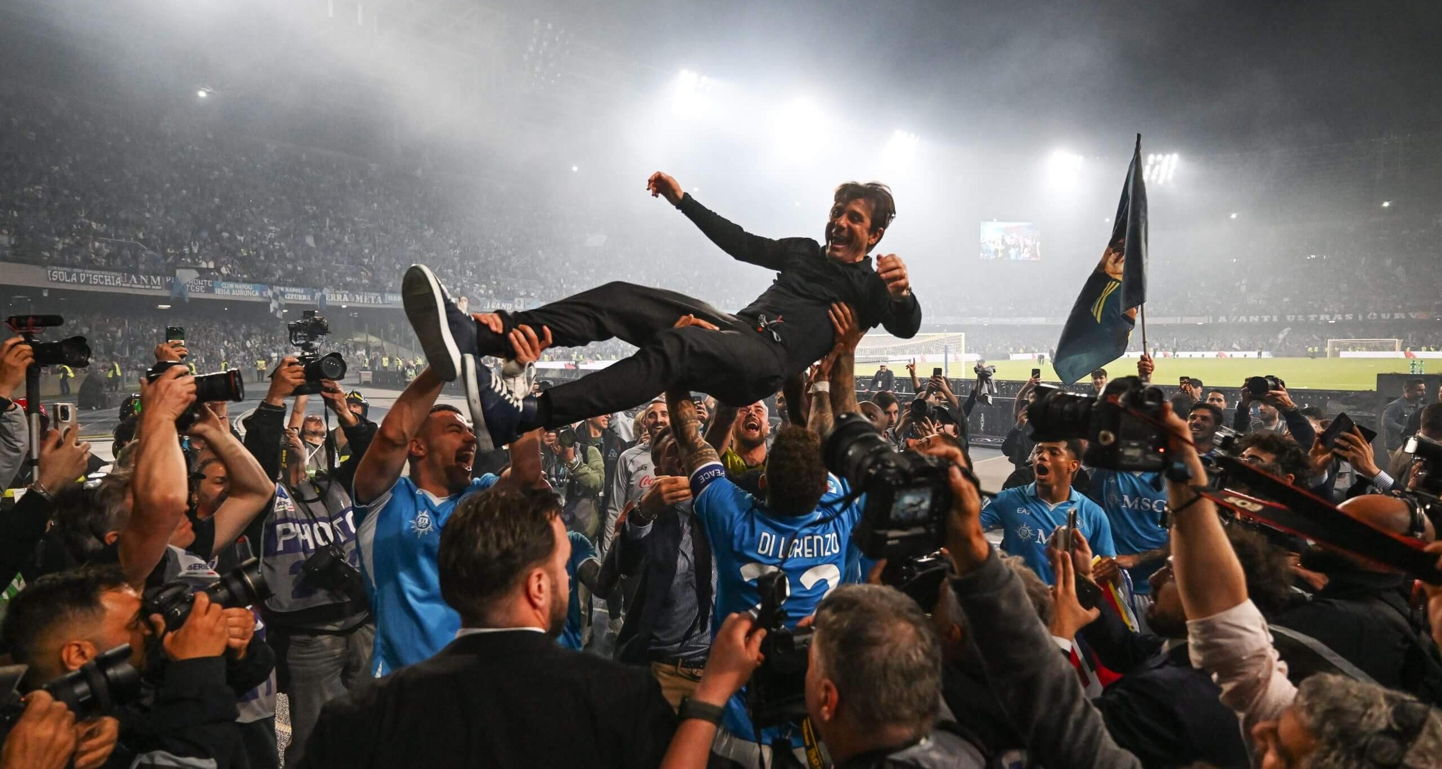 德布劳内回归赛场，问鼎冠军首场状态亮眼，老鹰观众沸腾！的简单介绍