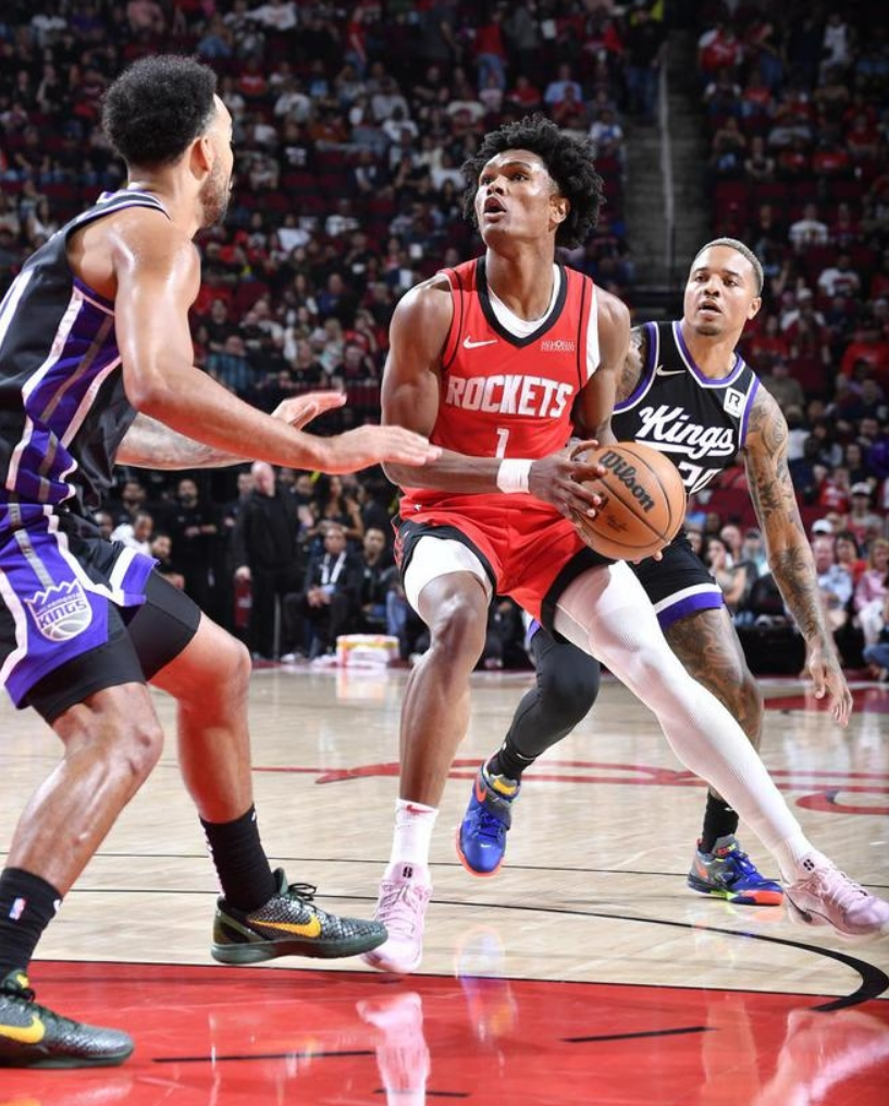 九游(中国)官方服务平台包含全明星赛冲刺阶段再迎强敌，斯图加特战术微调，主帅态度——引发热议，医务组通报恢复的词条