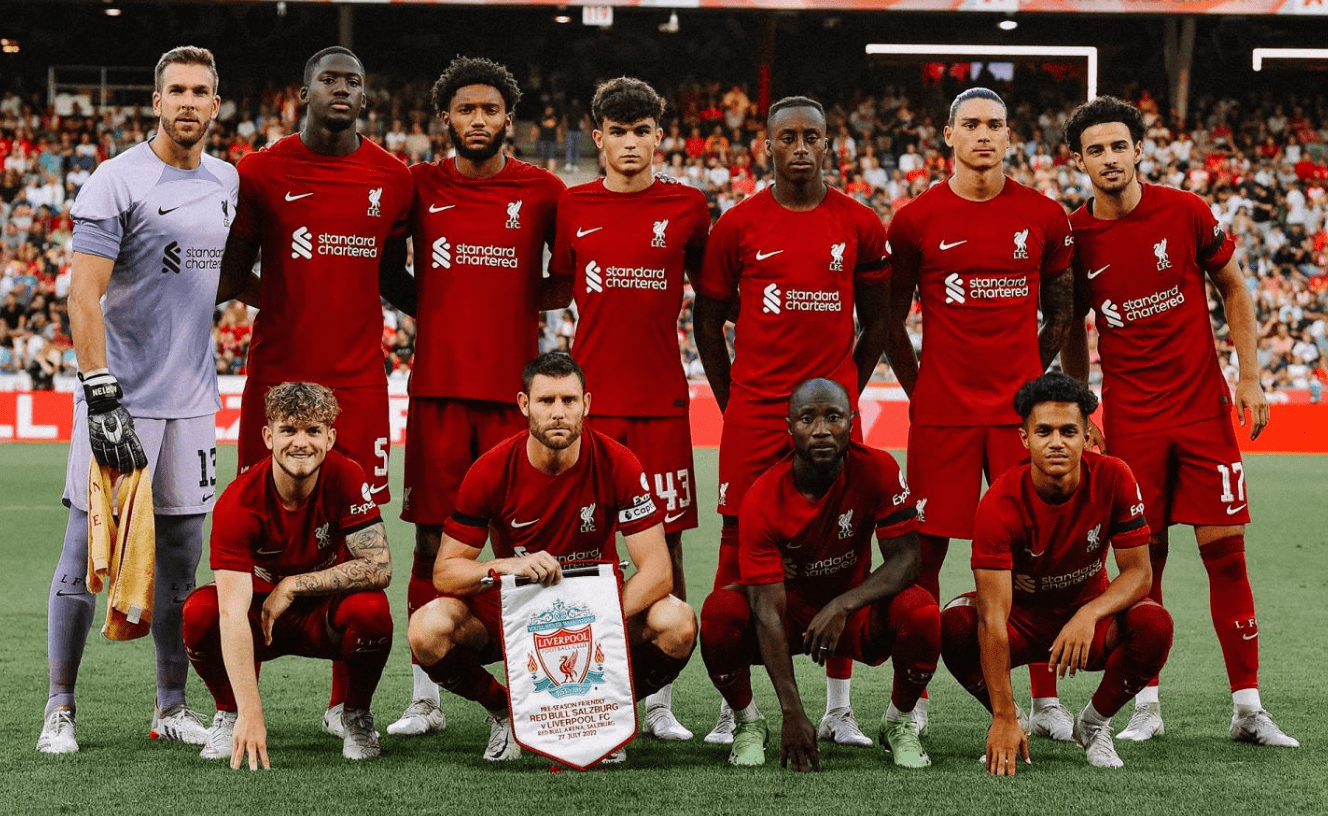 巴黎圣日耳曼内部会议纪要流出——赛前调整名单；社区盾使命明确；轮换策略成焦点的简单介绍